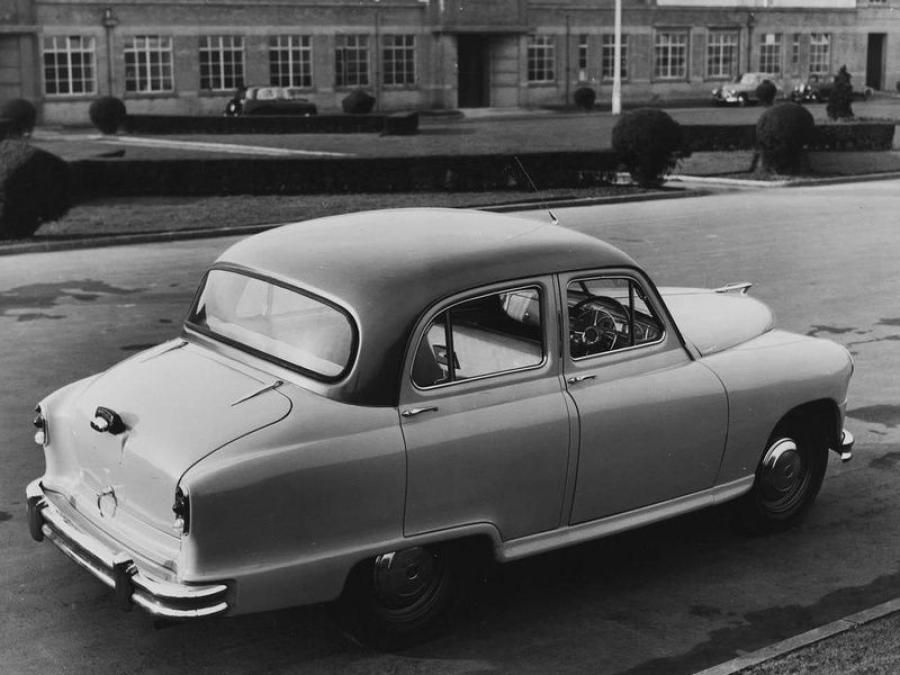  Standard Vanguard Saloon (Mk  II) 1953 года  (фото 2 из 2)